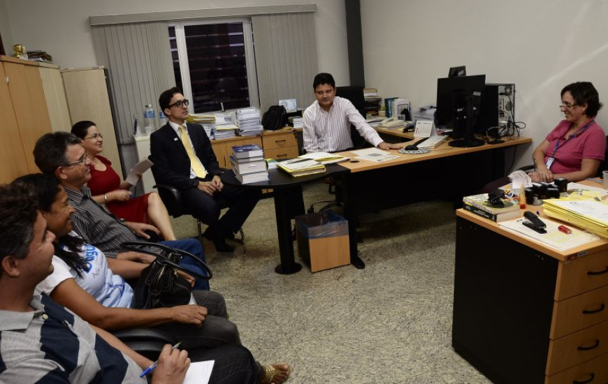 Reunião discutiu meios de pressionar o Governo