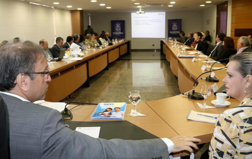 Encontro com secretários durou 15 horas