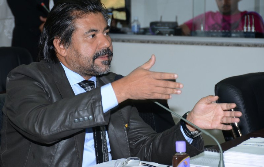 Aragão não sabe se aceitará relatoria