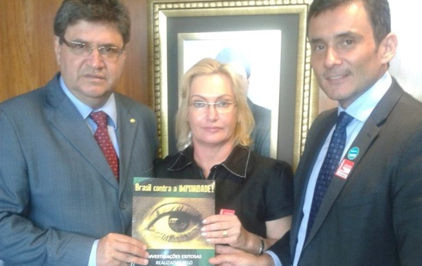 Deputado entra em campanha