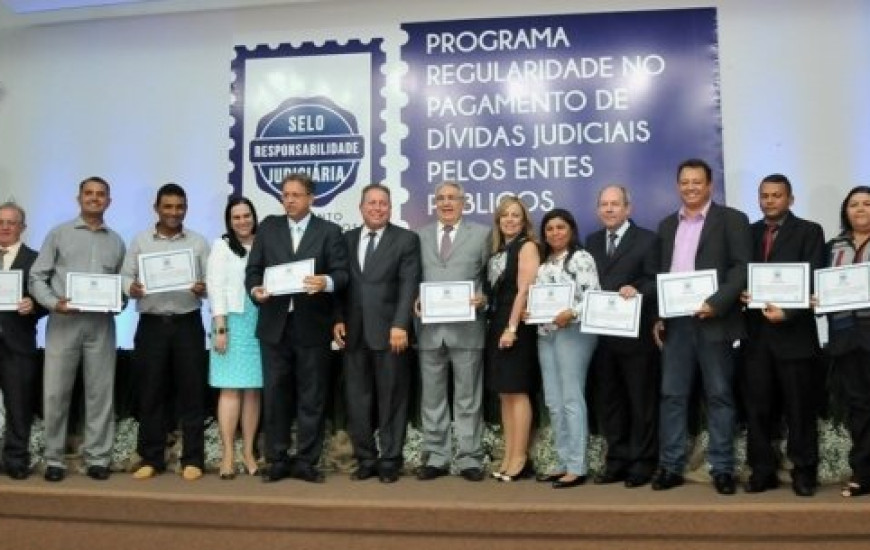 Entrega do Selo de Responsabilidade Judiciária