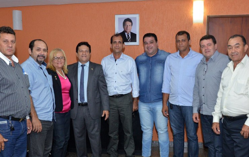 Damaso se reúne com vereadores na AL