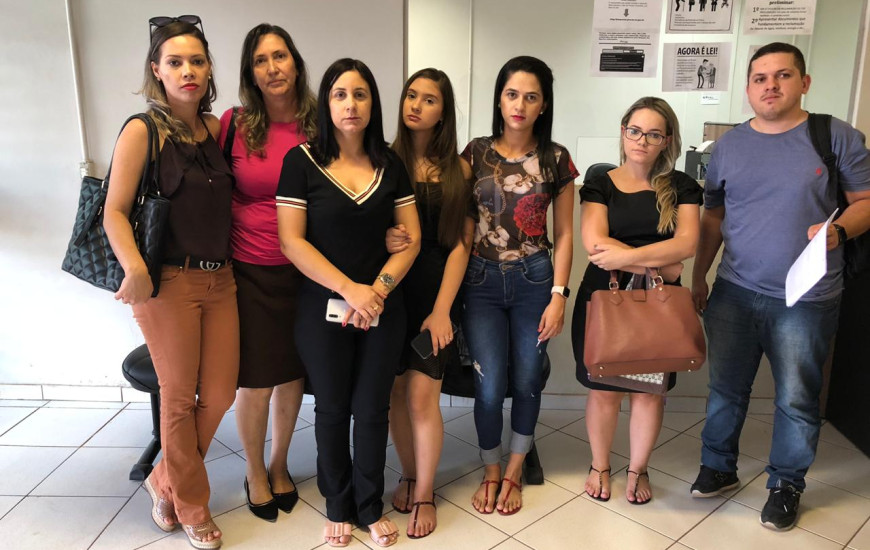 Grupo não pôde viajar pois não recebeu as passagens já pagas a agência