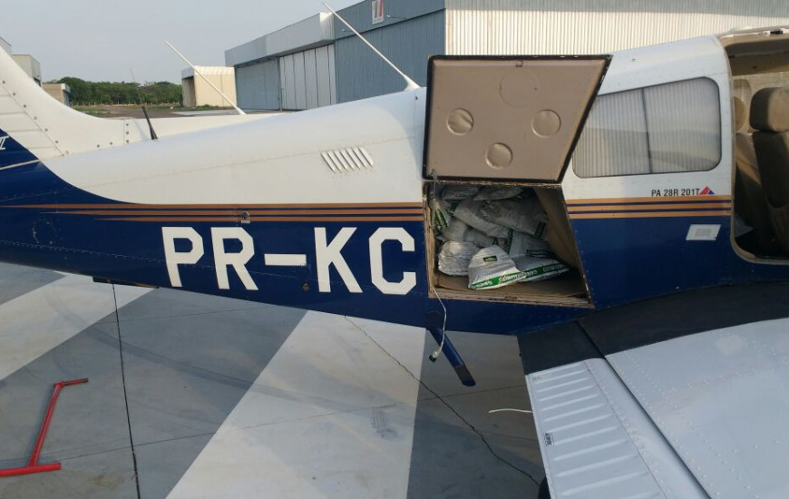 Produtos eram transportados em aeronave