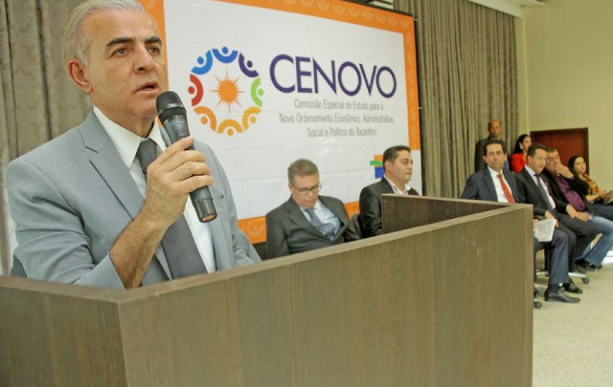 Deputado critica paralisação de obras: "São R$ 3 bilhões em obras paralisadas”