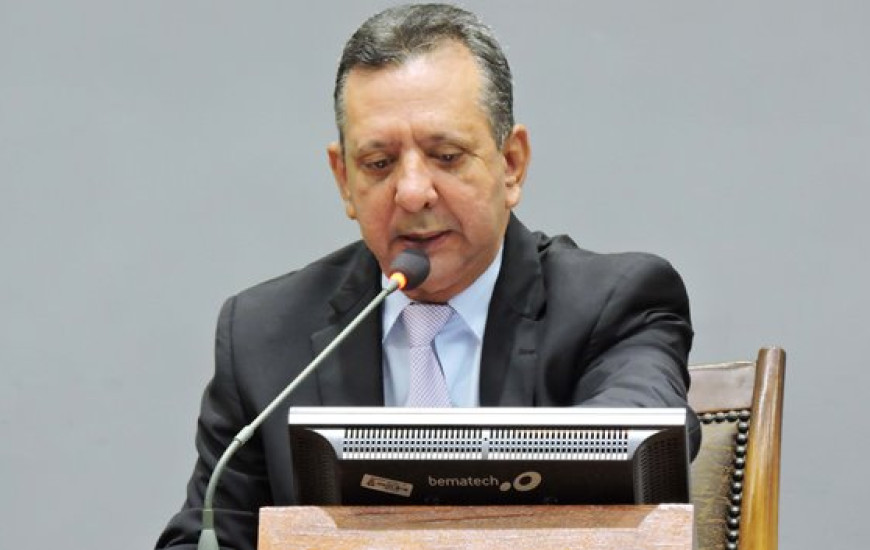 Deputado destaca modelo de ensino militar