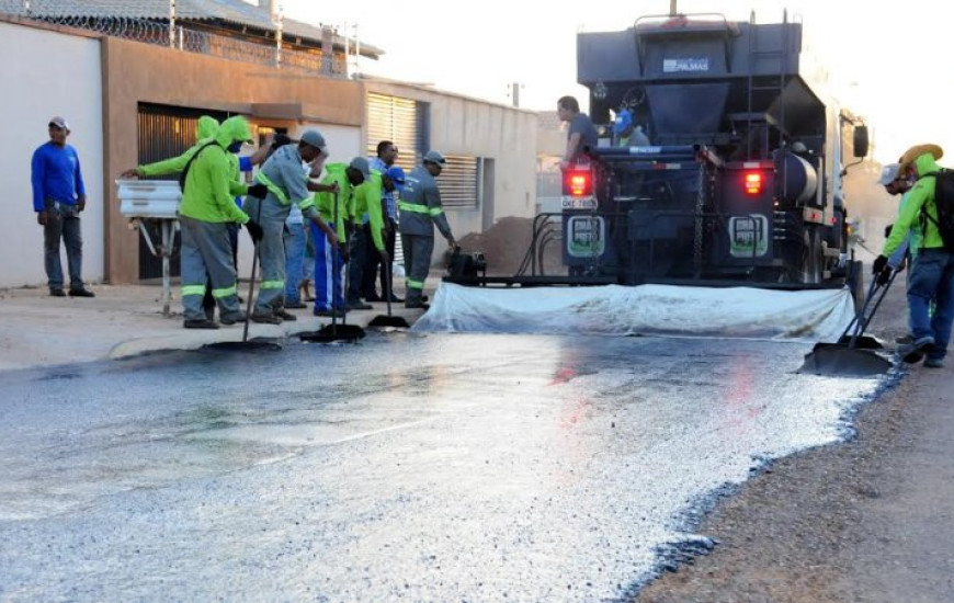 Ruas do setor Bela Vista recebem recapeamento
