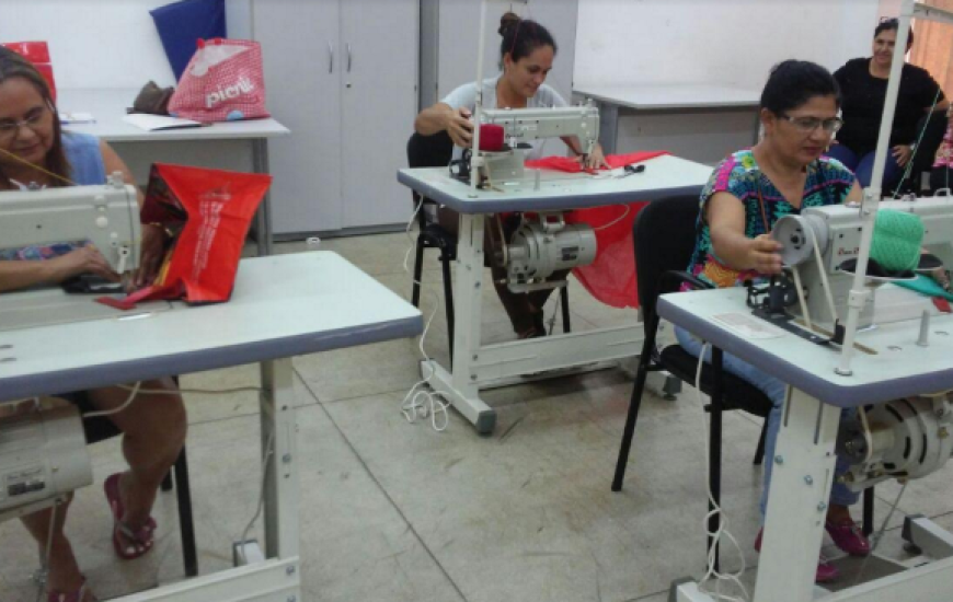 O curso começou nesta segunda-feira, 16