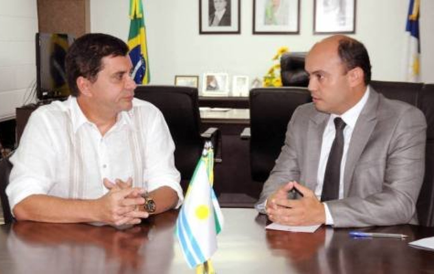 Amastha declara apoio a Sandoval para Governo