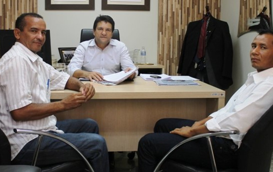 Damaso com vereadores de São Félix