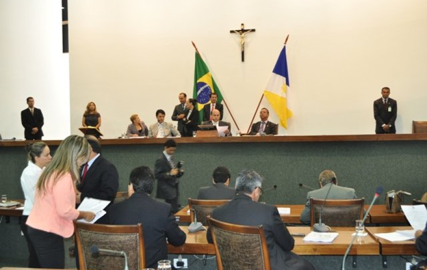 Deputados rejeitam contas de Marcelo e Gaguim