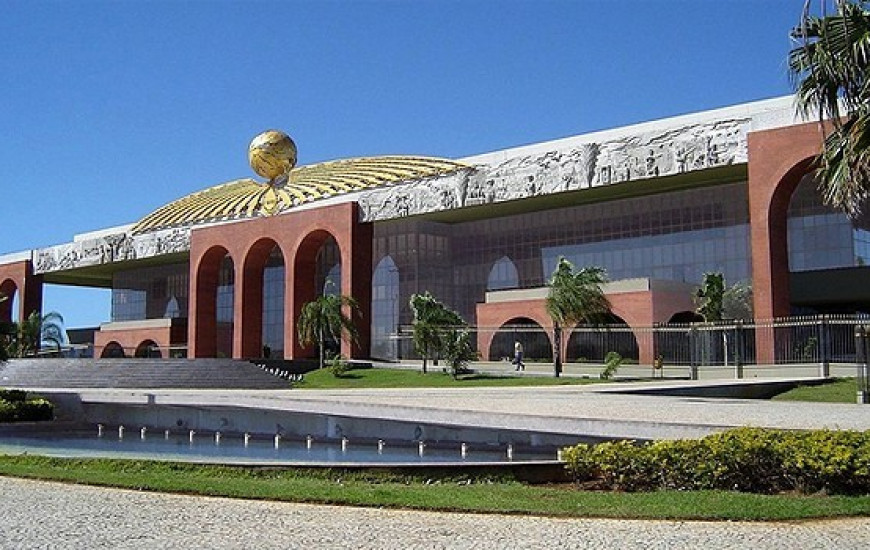 Medida sairá no Diário Oficial do Estado.