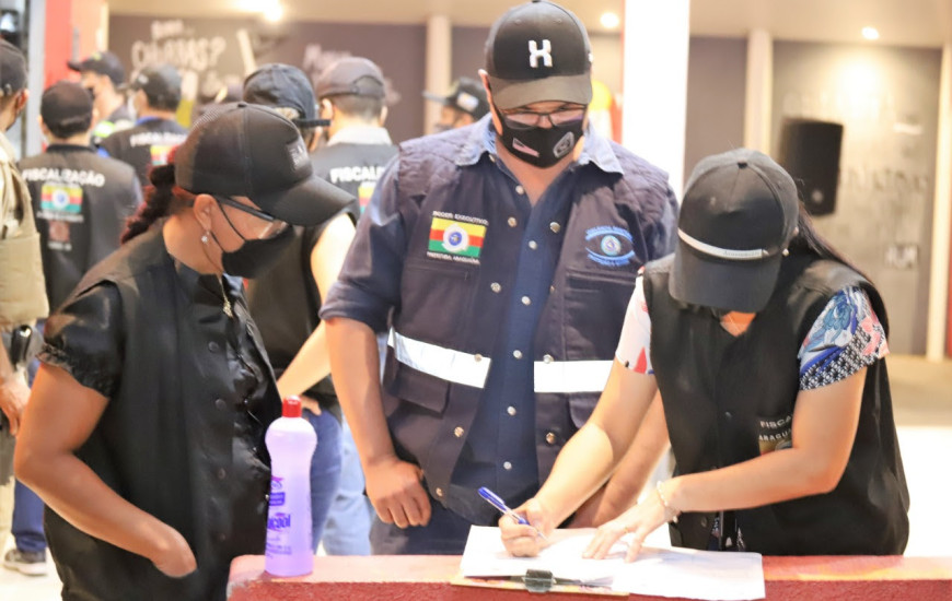 Fiscais devem verificar cumprimento das medidas e encerramento dos eventos