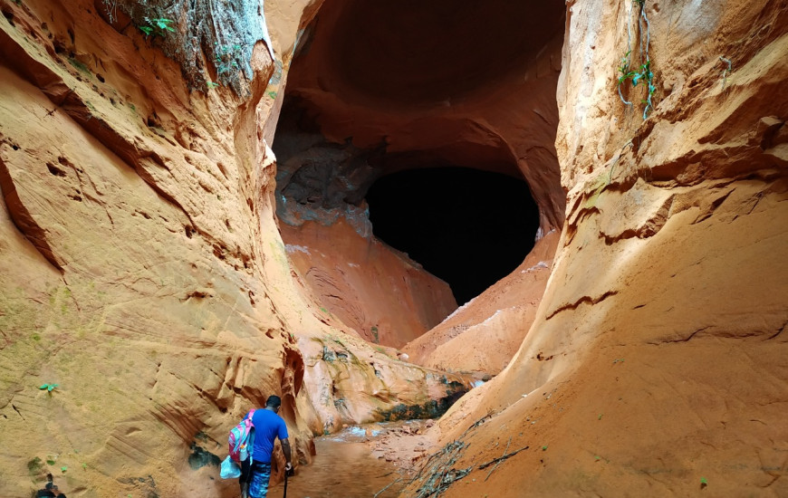 Babaçulândia: caverna em fase de prospecção 
