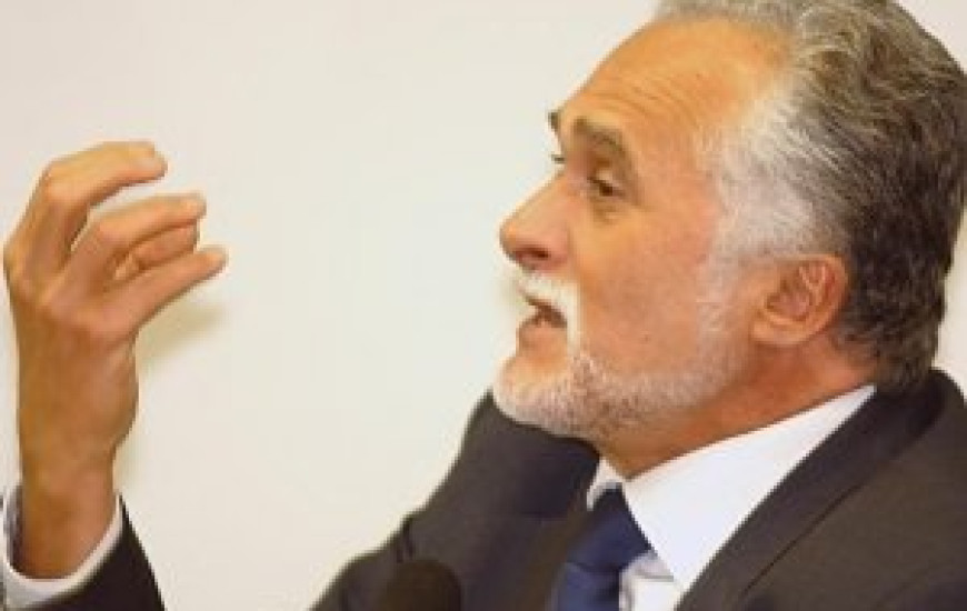 José Genoíno pode ter sofrido infarto