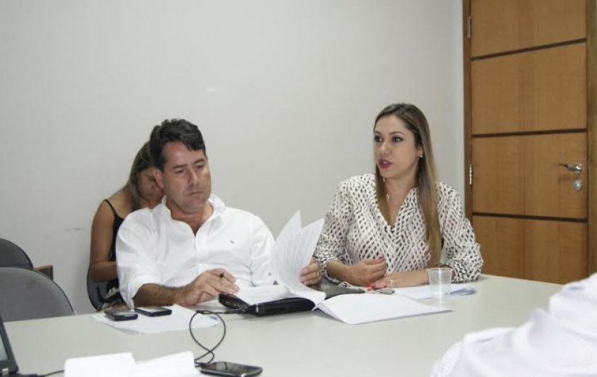 Deputada discutiu assuntos com prefeitos da região