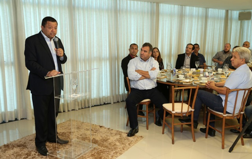 Candidato diz que quer dar destaque ao empreendedorismo e setor privado