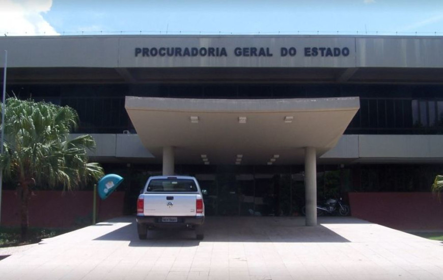 O concurso oferece 20 vagas para provimento imediato