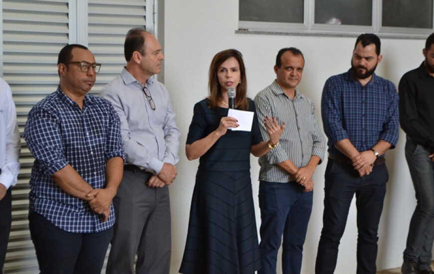 Deputada participa de inauguração de novas salas e laboratórios