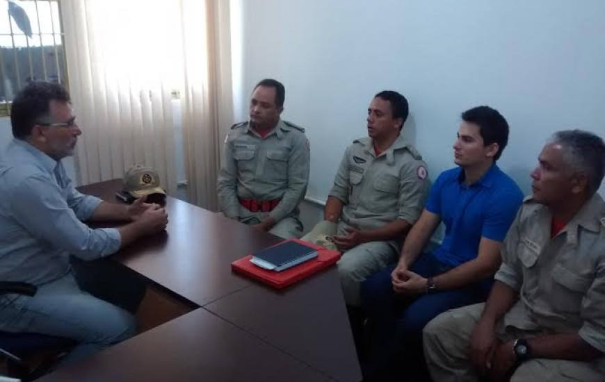 Prefeitura e Corpo de Bombeiros se reúnem nesta 5ª