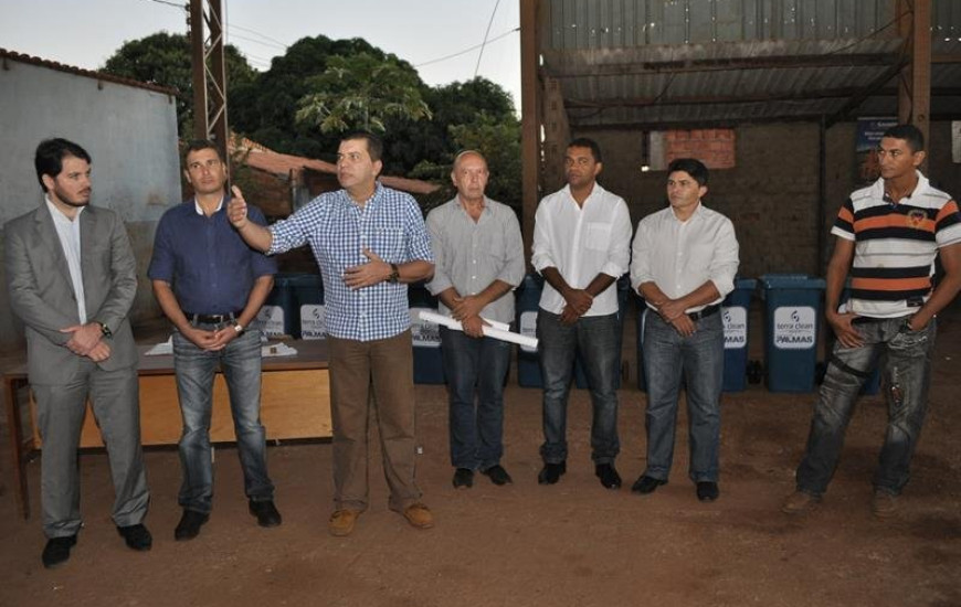 Em coletiva prefeito diz que manterá contrato