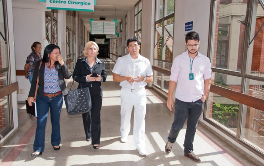 Maria Roseli em vistoria no HGP em fevereiro