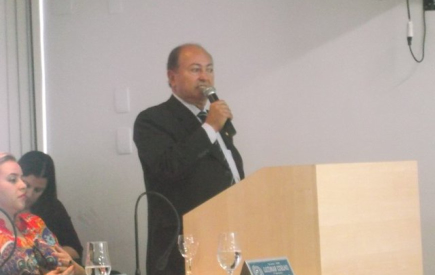 Deputado Lázaro Botelho