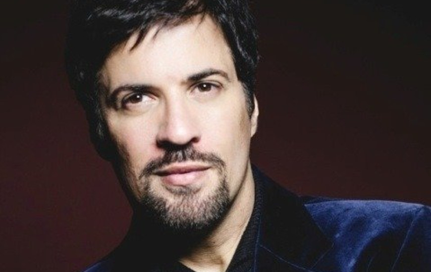 Cadu Andrade homenageia Gonzaguinha