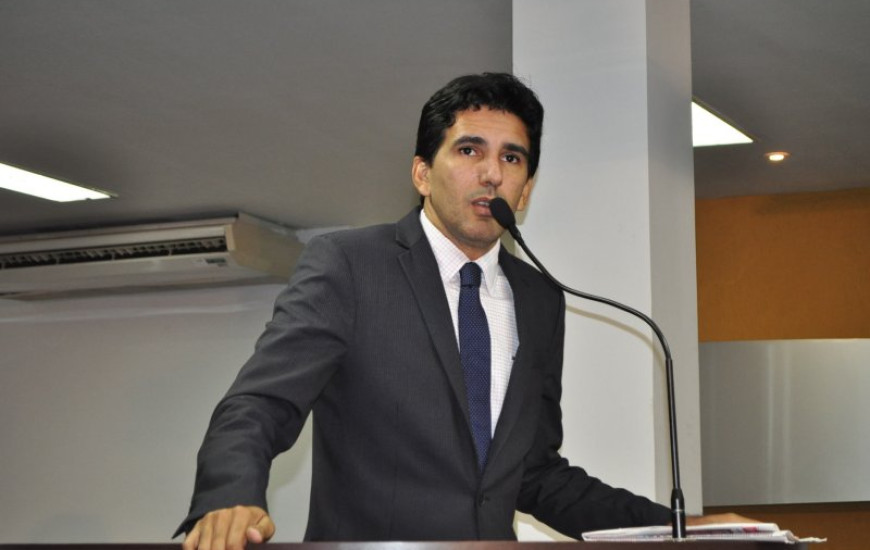 Geo acusa prefectura de beneficiar empresa