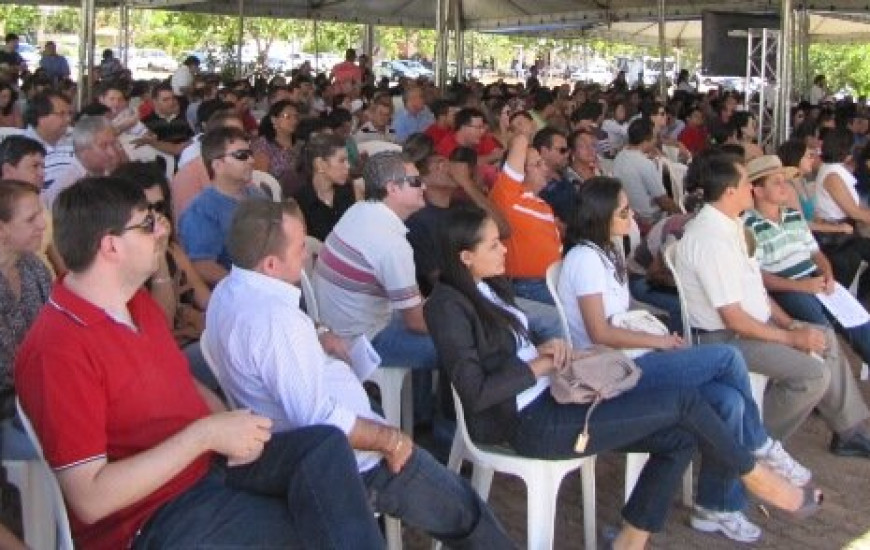 Servidores caos deixado por Sandoval Cardoso