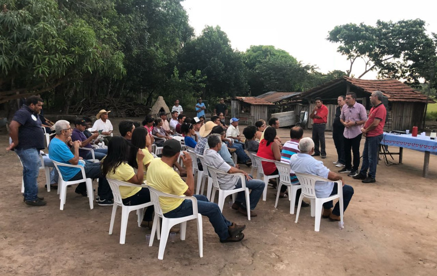 Amastha em assentamento na zona rural de Darcinópolis