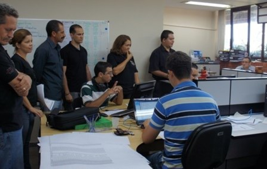 Sindicatos aguardam negociação