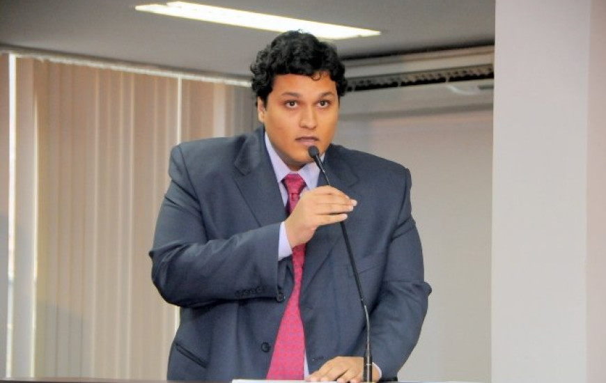 Iratã Abreu: críticas à Terra Clean