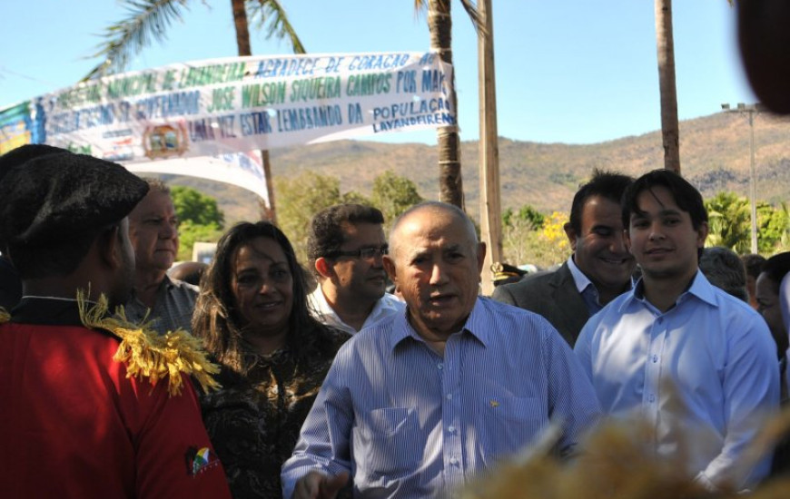 Siqueira disputa reeeleição e Eduardo, Assembléia