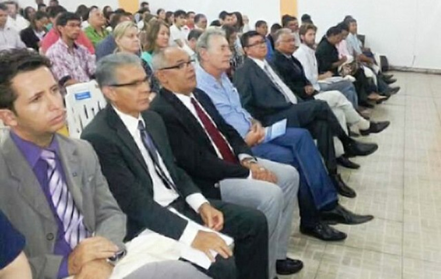 Mais de 200 pessoas participaram do encontro