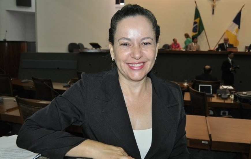 Josi Nunes responde reclamações de Gaguim