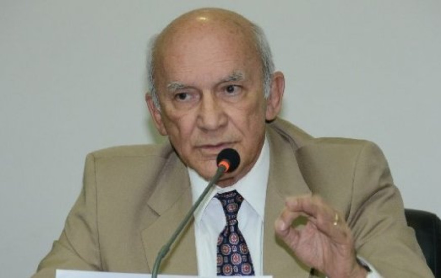 Juiz manda notificar Francisco Sales