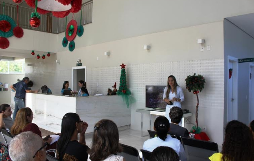 Nutricionista orienta sobre alimentação adequada