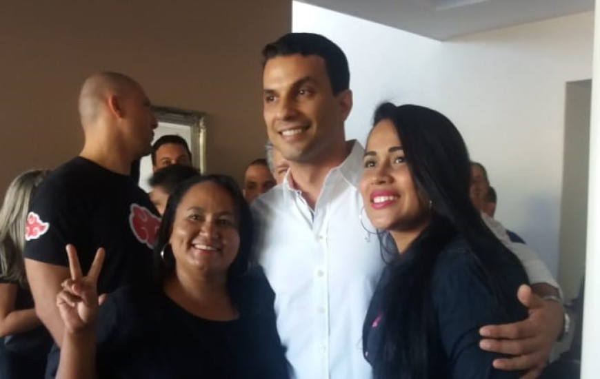 Irajá é cumprimentado em convenção do PDT, PSL e PSD