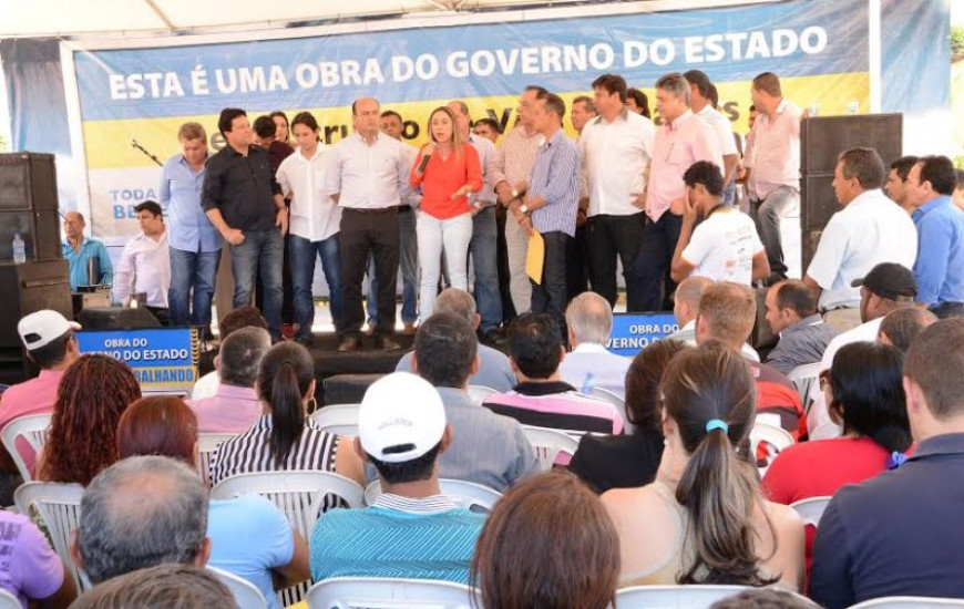 Luana particia de evento