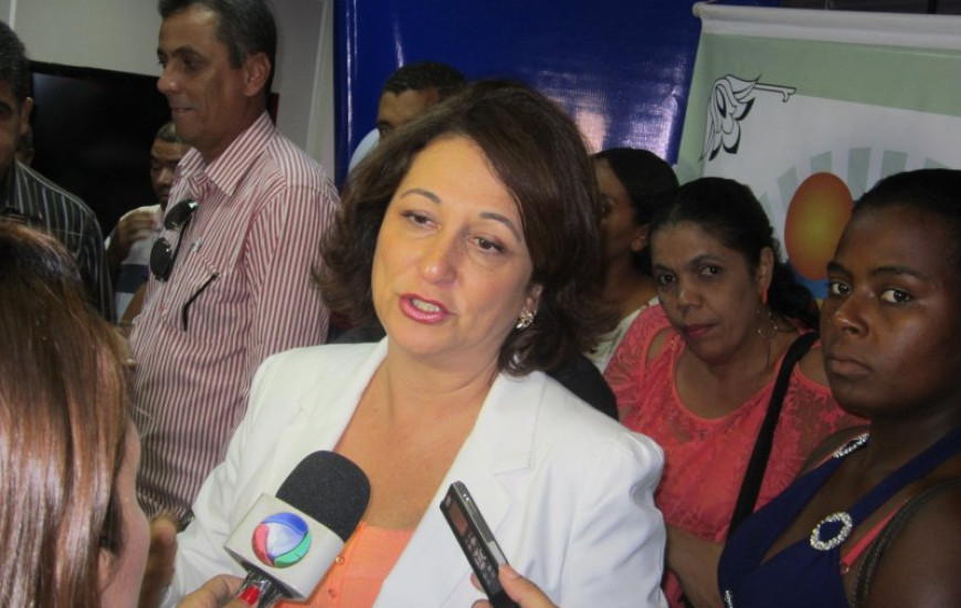 Kátia Abreu: intervenção no PMDB