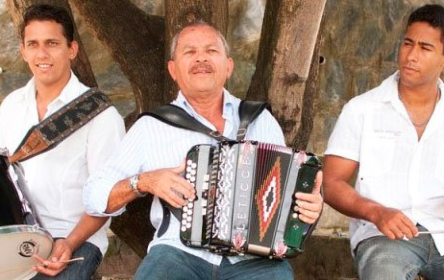 Truvica e Grupo se apresenta nesta quinta