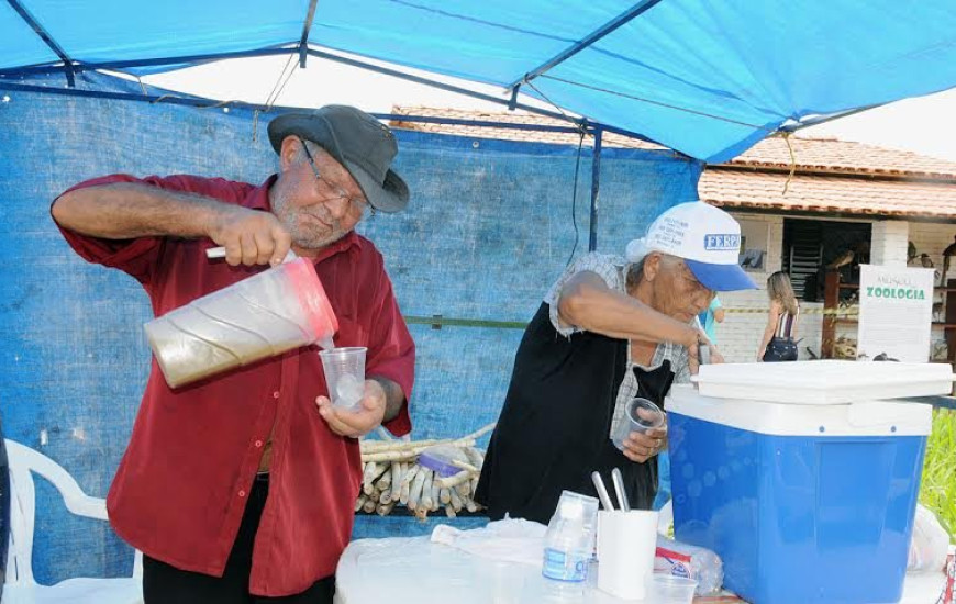 Edvaldo da Silva e a sua esposa, Maria da Silva
