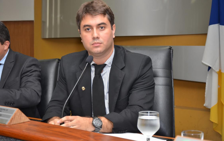 Diogo Fernandes tem requerimentos aprovados