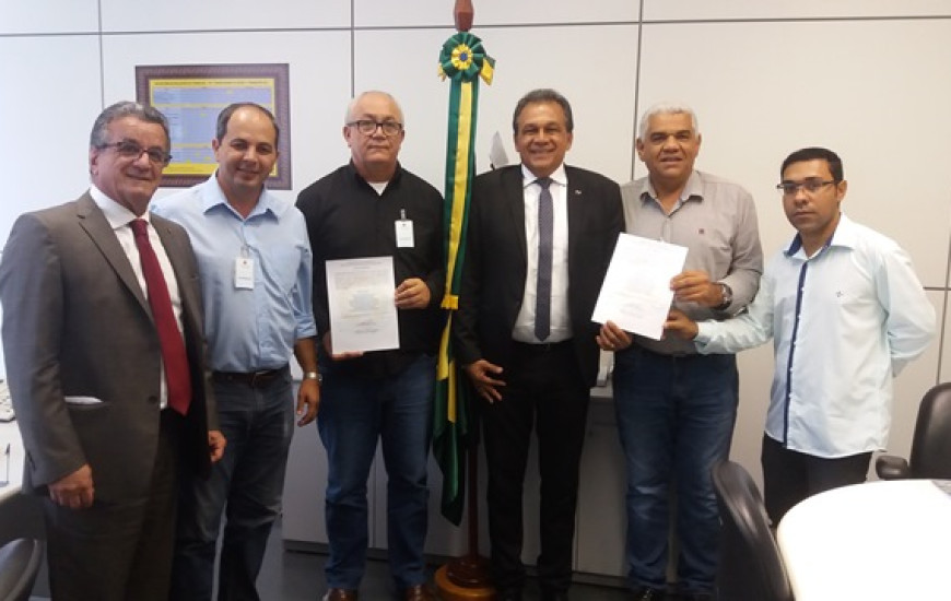 Sindicatos recebem carta