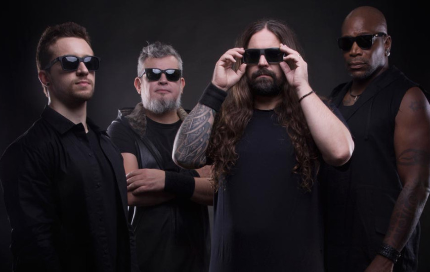 Cine Cultura exibe documentário sobre os 30 anos da banda Sepultura