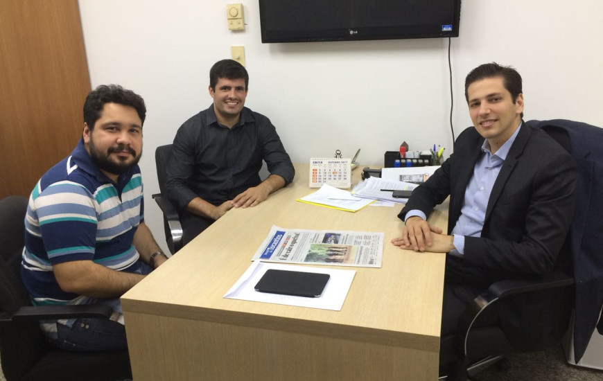 Deputado recebe representantes do Ibama para tratar sobre solução de queimadas