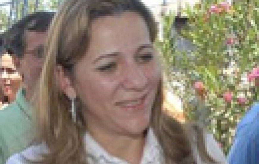 Dulce continua no PMDB