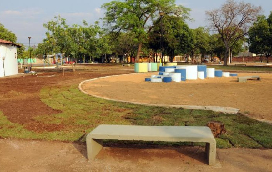 Praças de Palmas são revitalizadas