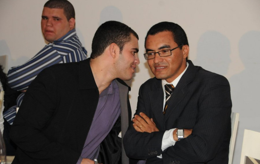 Leonardo e o pai deputado estadual Wanderlei